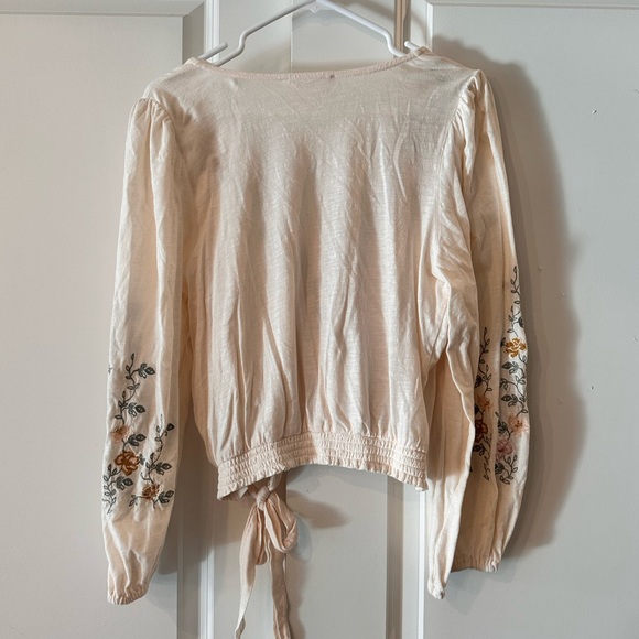 Lucky Shirt - Picture 3 of 3